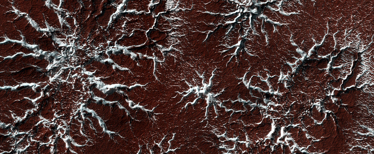 L’evoluzione dei ghiacci nel passato di Marte