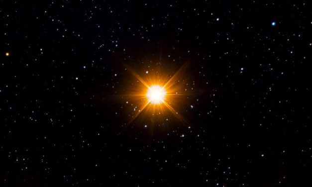 Betelgeuse, scoperta la causa del recente calo di luminosità